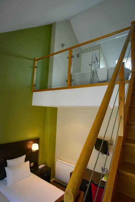 Logis Hotel Restaurant L'Auberge Normande Carentan Dış mekan fotoğraf