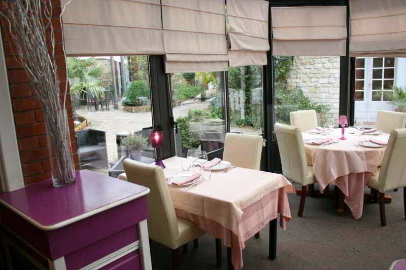 Logis Hotel Restaurant L'Auberge Normande Carentan Dış mekan fotoğraf